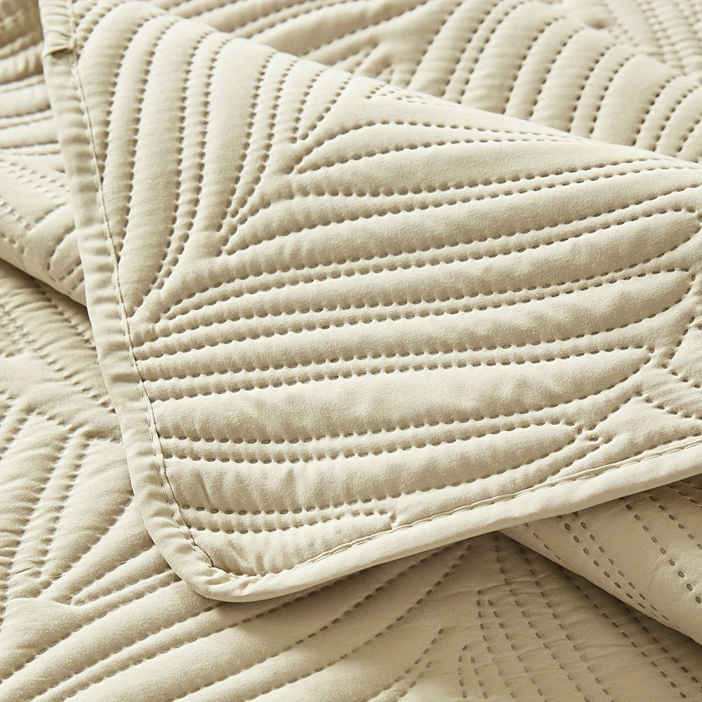 3pcs Elegant Microfiber Quilt Set