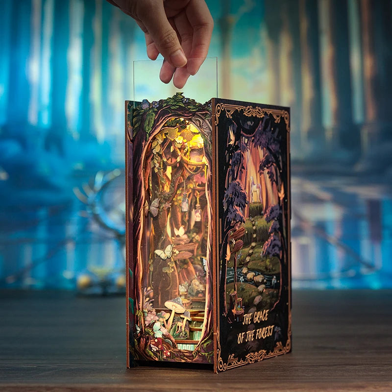 DIY (13) Book Nook Kits