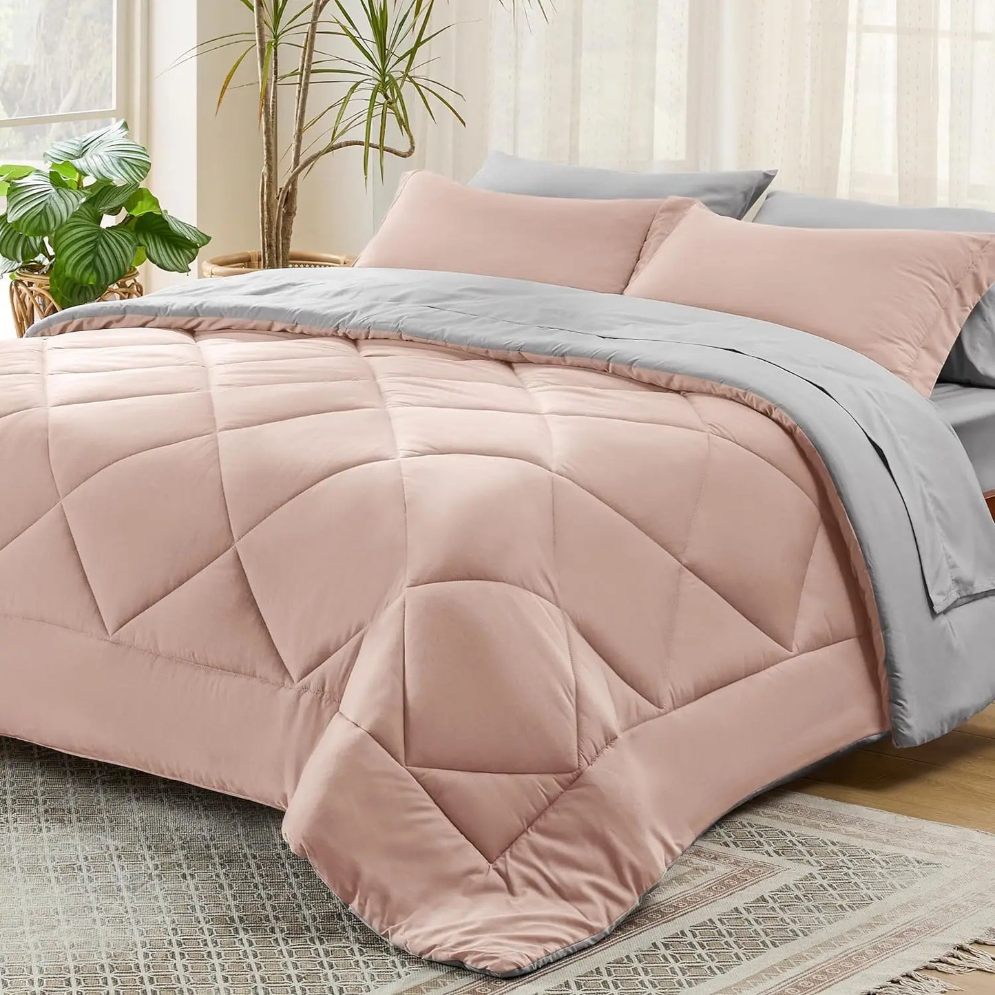 Bedsure Comforter Set - Reversible