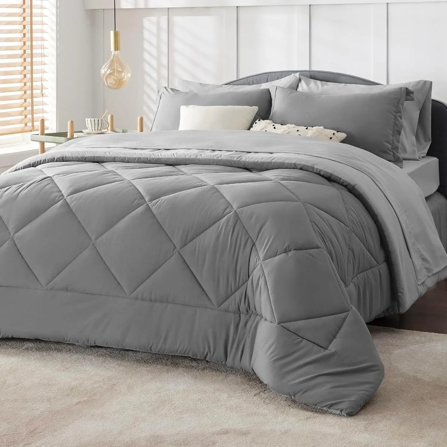 Bedsure Comforter Set - Reversible