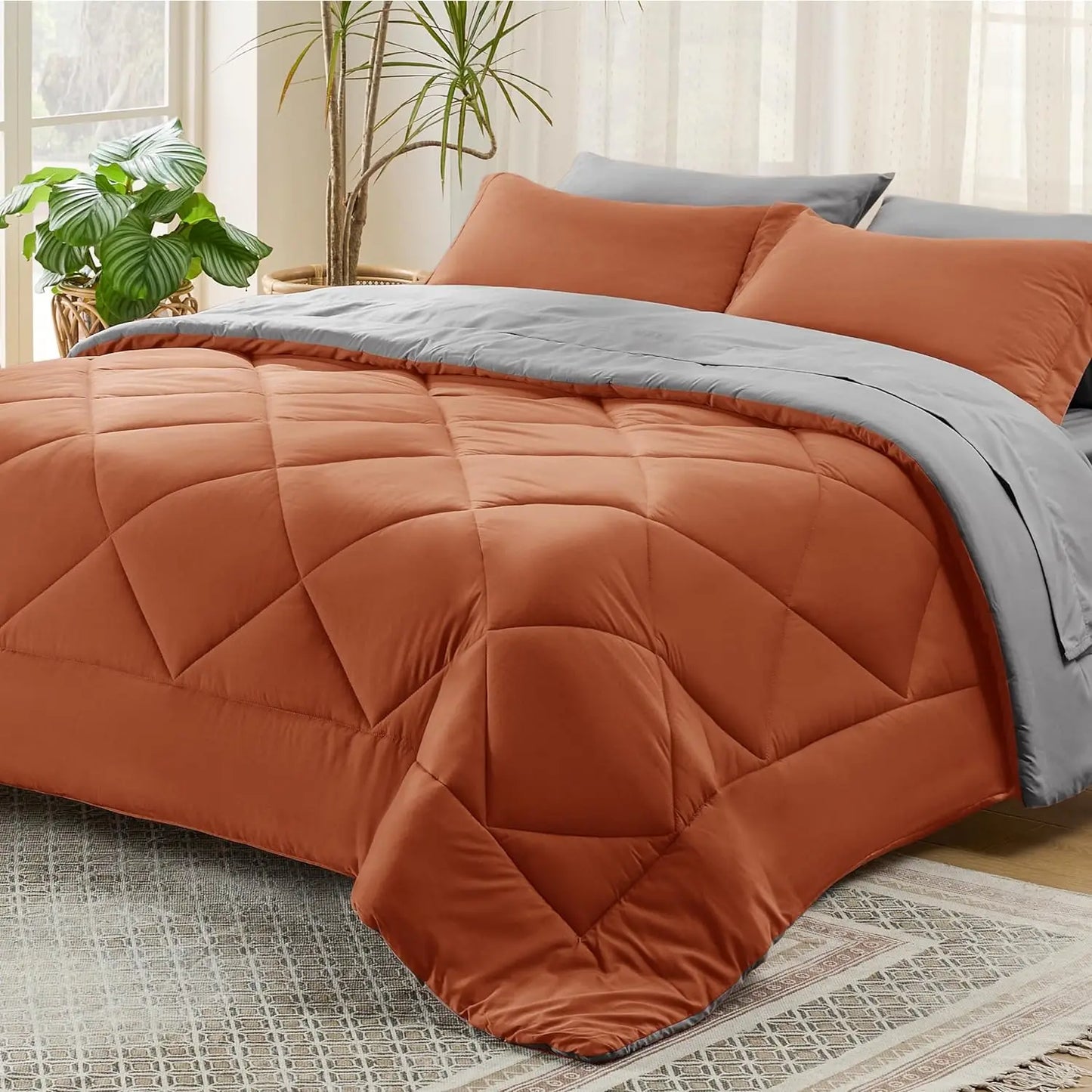 Bedsure Comforter Set - Reversible