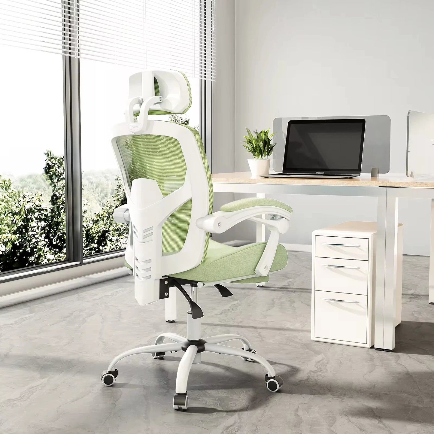 Ergonomic Reclining High Back Mesh Chair