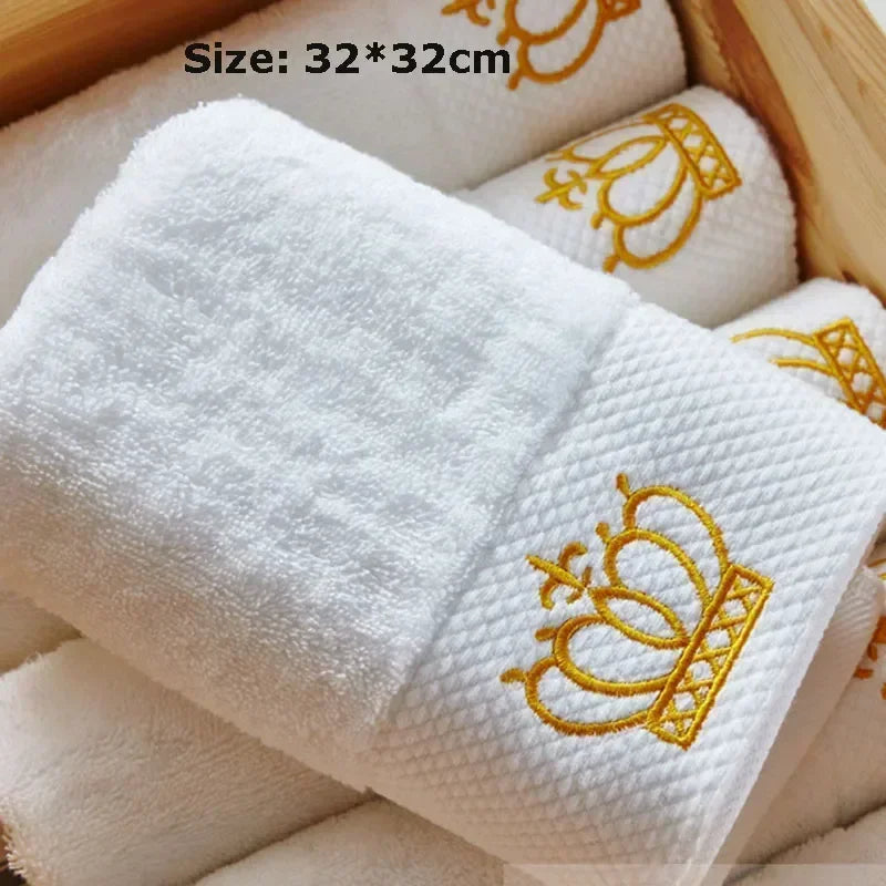 Embroidered White bath towel 5 stars Hotel Towel